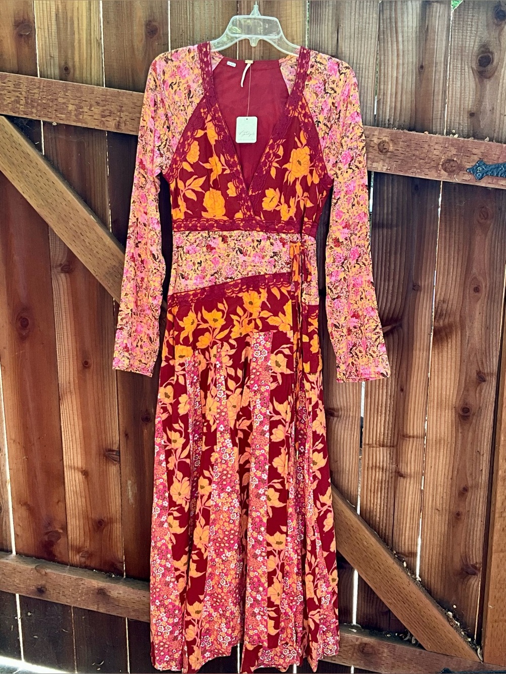 New Free People Floral Print Boho Maxi Dress lace trim XS $168